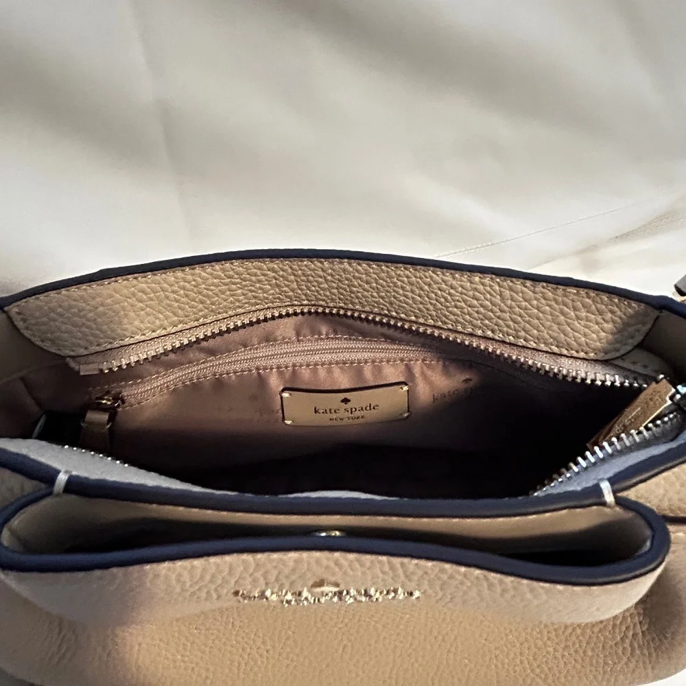 Kate Spade Dumpling Crossbody, Light Sand NWOT - Picture 7 of 8